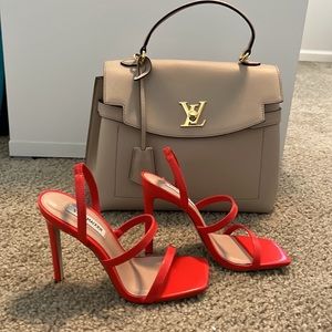 Steve Madden Orange-Red Strappy Heel